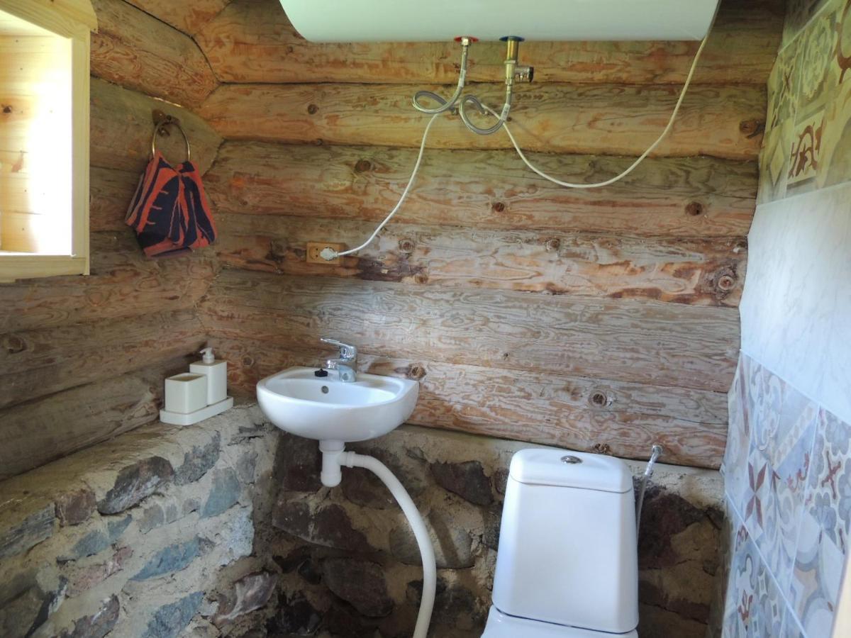 Hotel Suurekivi Kuelalistemaja Reigi Zewnętrze zdjęcie