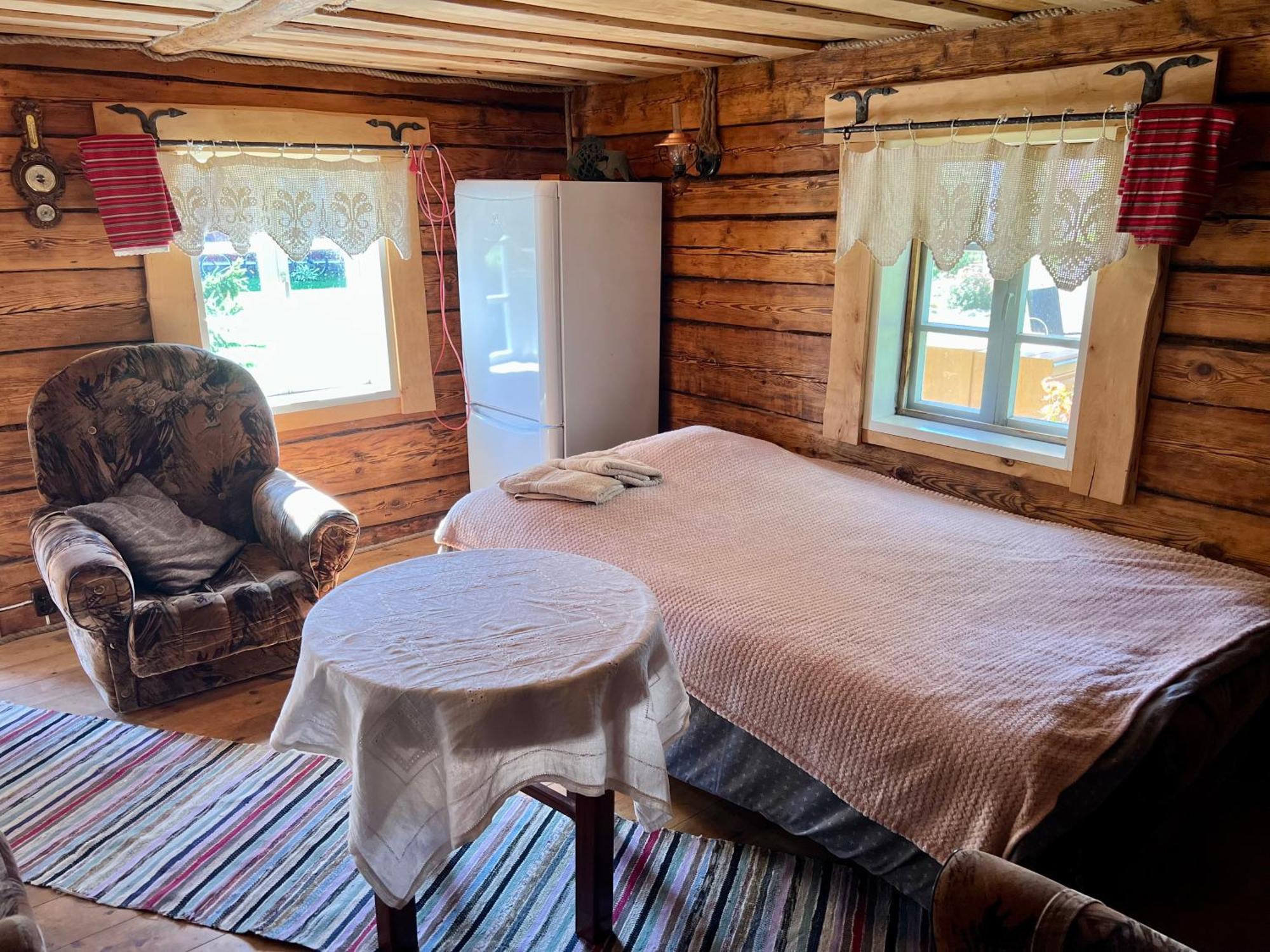 Hotel Suurekivi Kuelalistemaja Reigi Zewnętrze zdjęcie